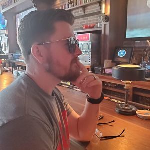 Meet your Posher, Jd